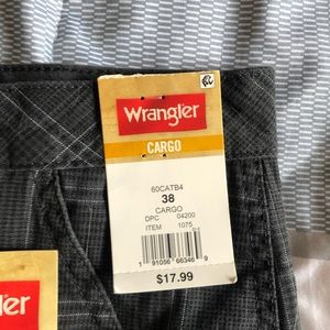 Wrangler cargo shorts